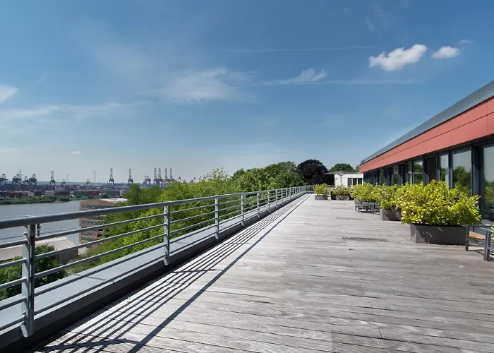 Hotel The Rainvilleterrasse 4*
